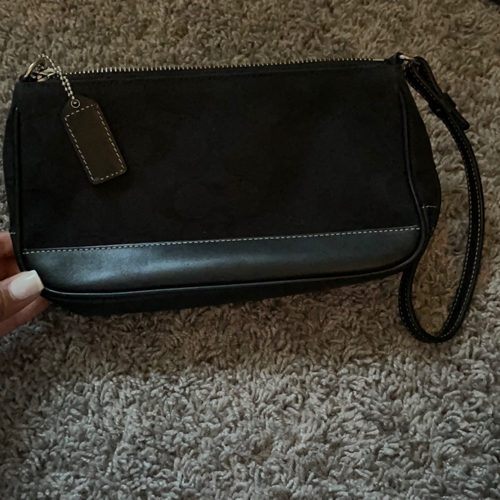 Vintage coach large wristlet